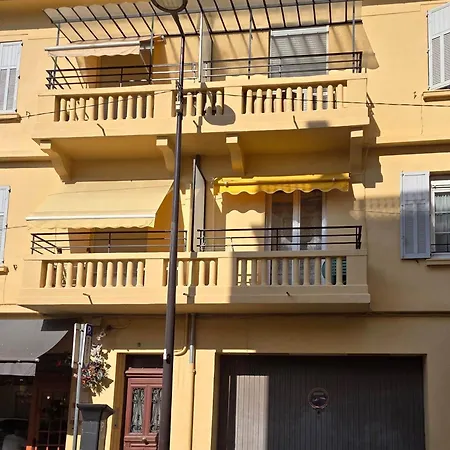Auberge de jeunesse Studio19 Guests6 Ac Wi-fi Gravette 400m *